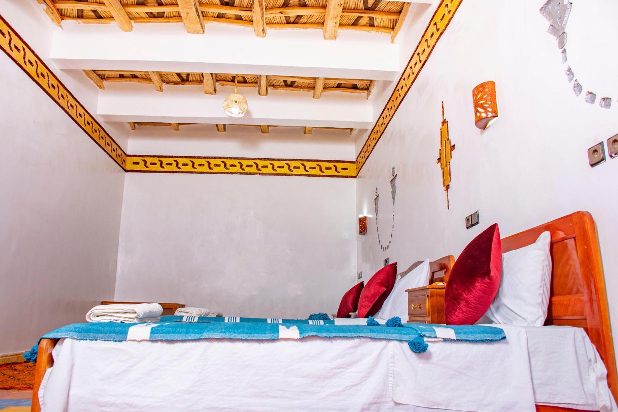Hotel Awayou بو درارار المظهر الخارجي الصورة