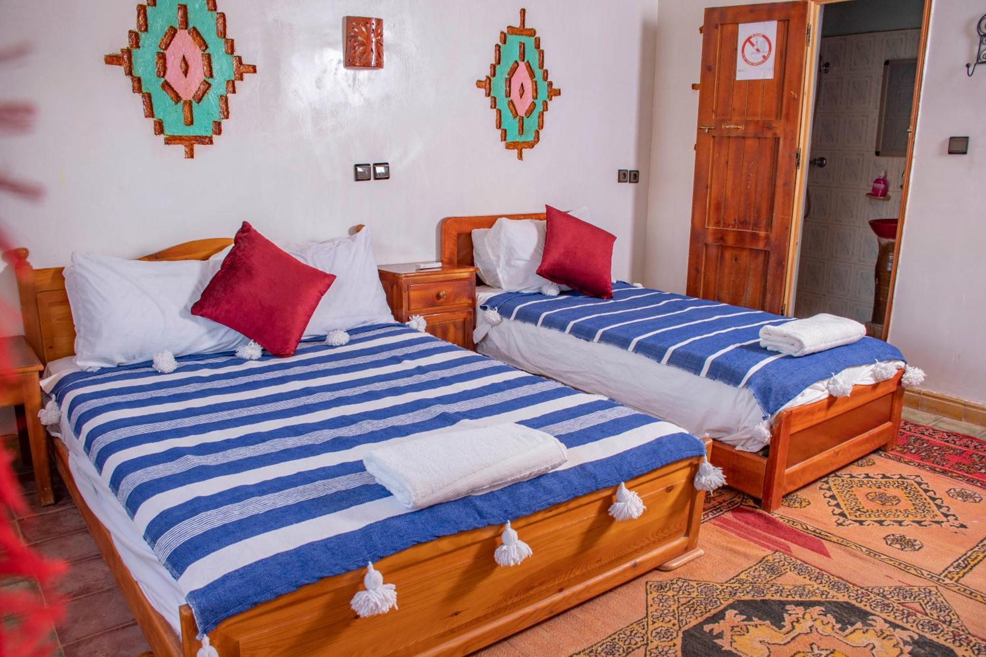 Hotel Awayou بو درارار المظهر الخارجي الصورة