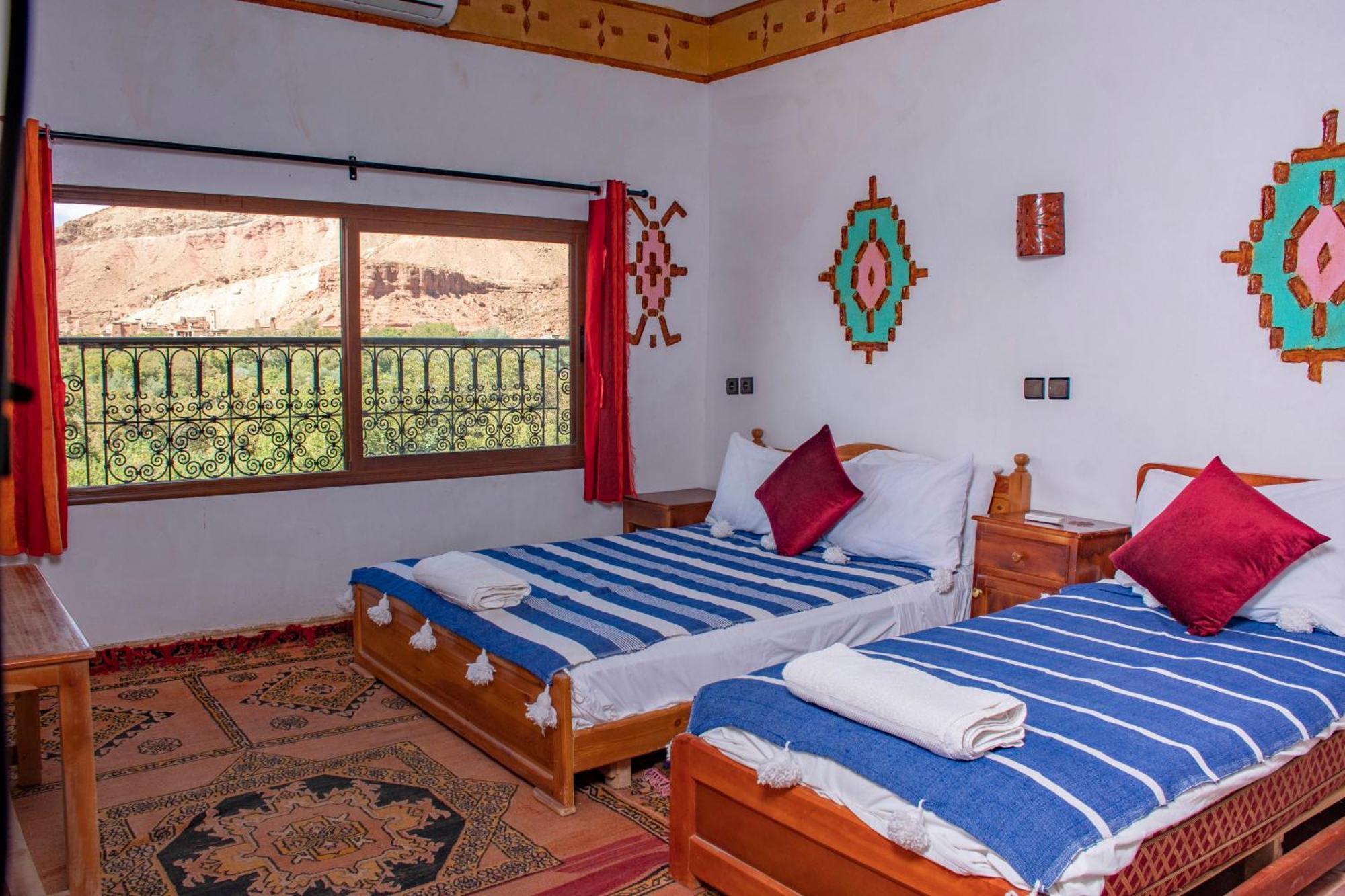 Hotel Awayou بو درارار المظهر الخارجي الصورة