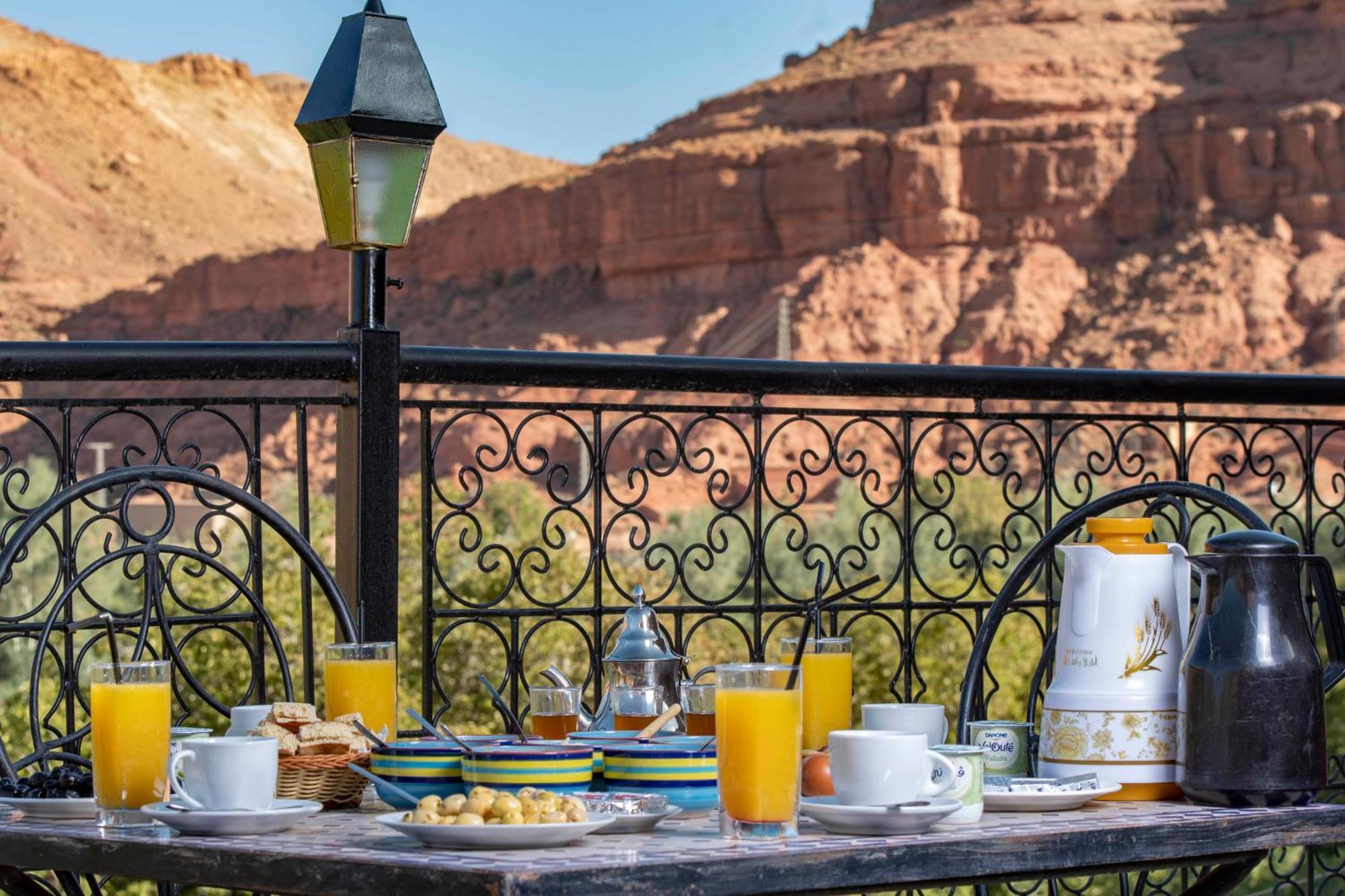 Hotel Awayou بو درارار المظهر الخارجي الصورة