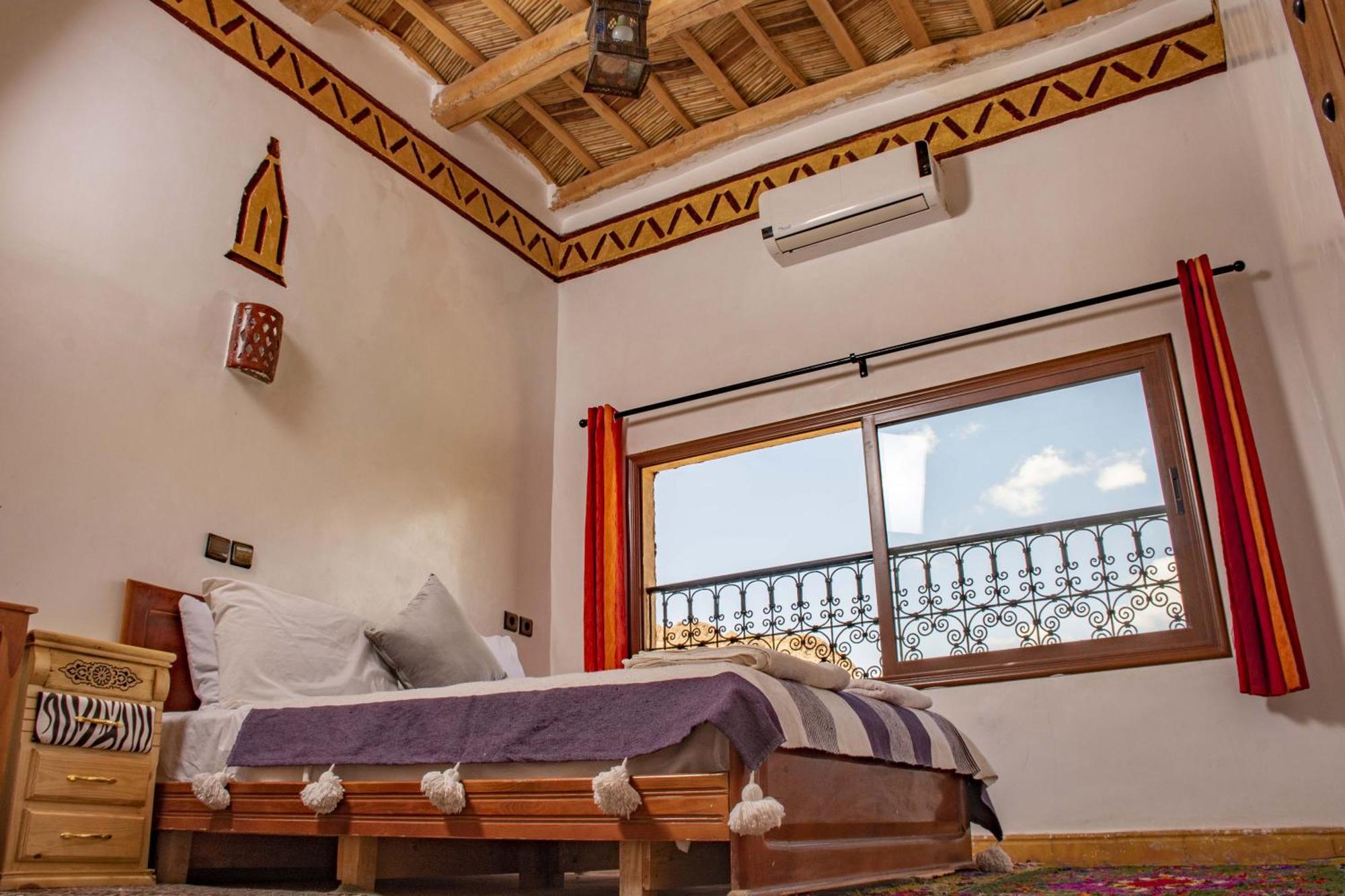 Hotel Awayou بو درارار المظهر الخارجي الصورة
